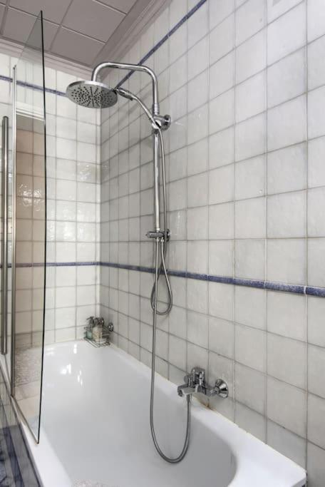 Dimora Mantelli Apartment เมสเตร ภายนอก รูปภาพ