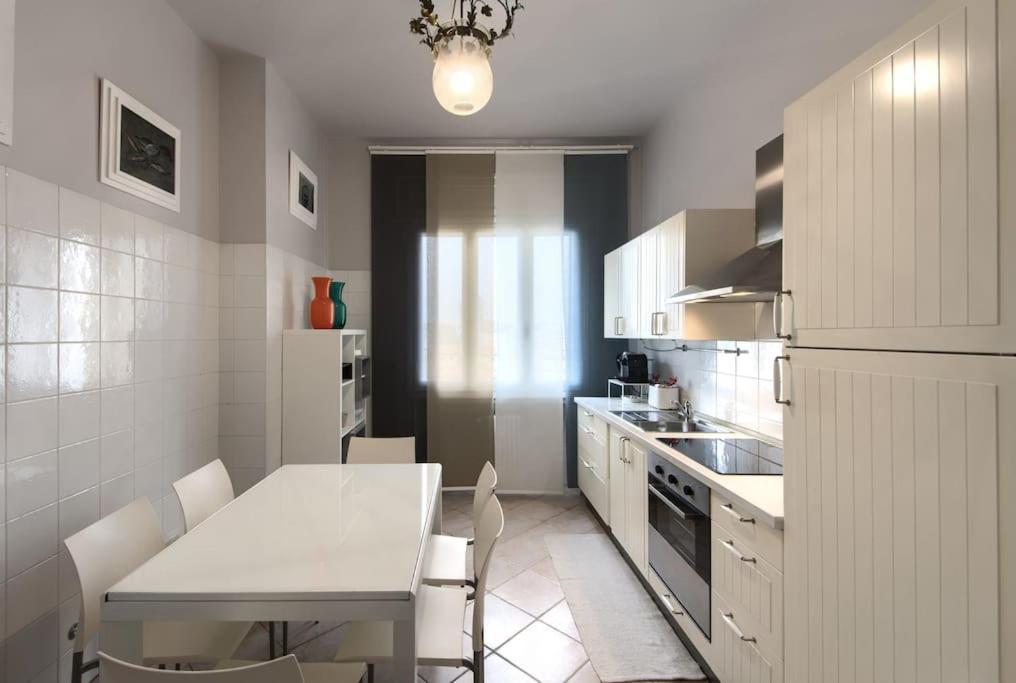 Dimora Mantelli Apartment เมสเตร ภายนอก รูปภาพ
